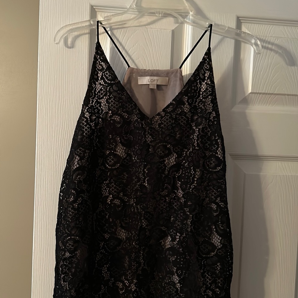 Loft lace over lay tank